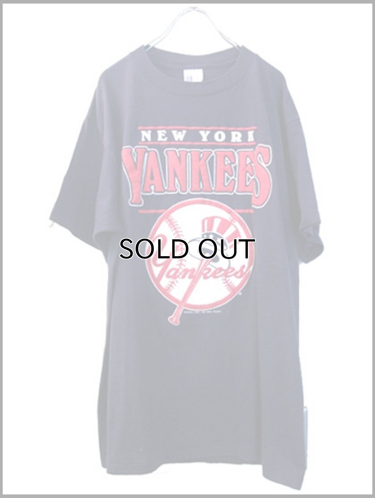 画像1: 1980's "NEW YORK YANKEES" Tee made in USA　size L (1)