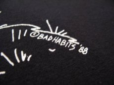 画像4: 1980's "BAD HABITS" Print Tee 墓場　size L  (表記 XL) (4)