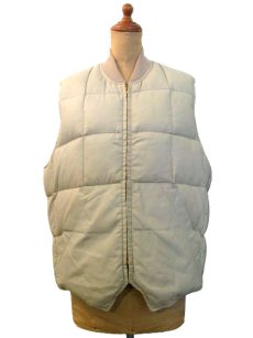 画像2: 1980's "Eddie Bauer" Goose Down Vest  BEIGE　size M  (表記 無し) (2)