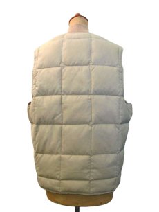 画像3: 1980's "Eddie Bauer" Goose Down Vest  BEIGE　size M  (表記 無し) (3)