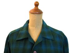 画像2: 1960's "Pendleton" L/S Ombrer Check Wool Shirts  Green　size M - L  (表記 M) (2)