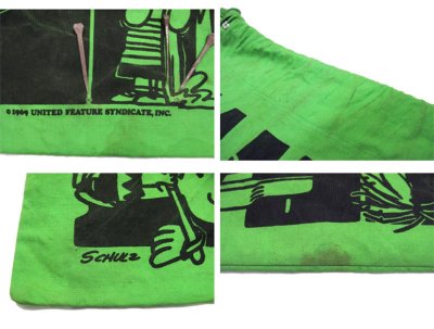 画像2: 1970's UNITED FEATURE SYNDICATE INC. "PEANUTS"  Cotton Bag  GREEN　 85cm x 57.5cm