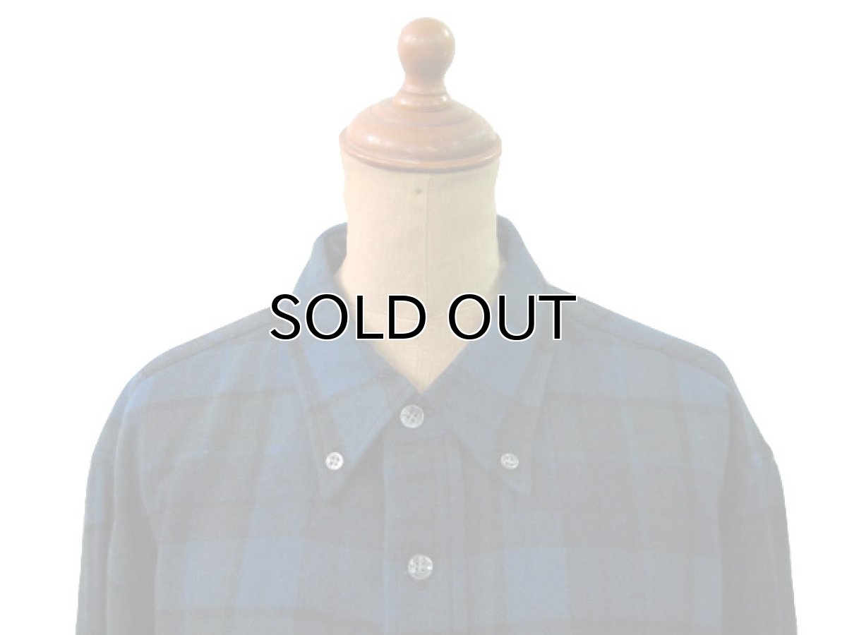 画像3: 1970's "Pendleton" L/S Check Wool B.D. Shirts  Blue　size L  (表記 L) (3)