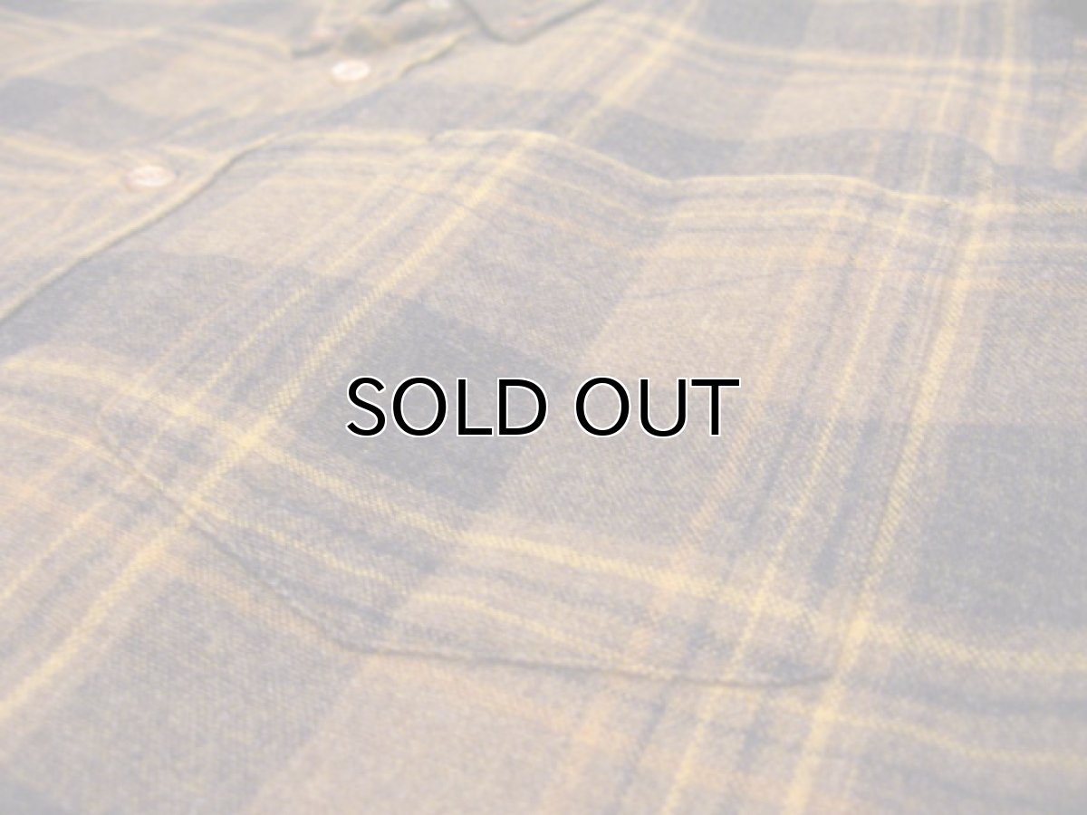 画像5: 1960-70's "Pendleton" L/S Check Wool B.D.Shirts  Mustered size M  (表記 不明) (5)