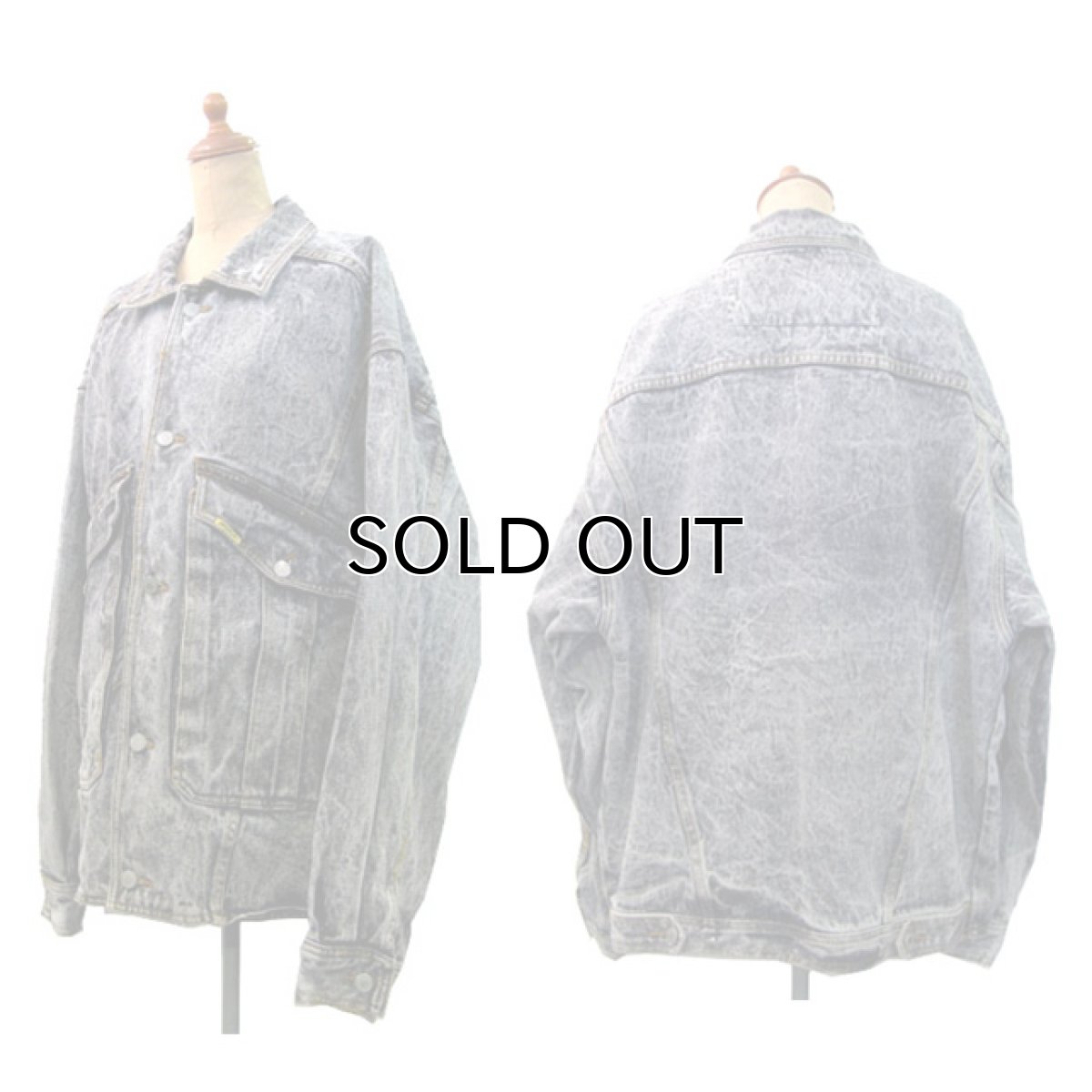 画像2: 1990's  "JORDACHE" Chemical Wash Design Black Denim Jacket　size XL (表記 ) (2)