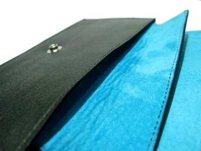 画像2: "JUTTA NEUMANN" Leather Wallet "the Waiter's Wallet"  color : GREEN / ターコイズブルー 長財布