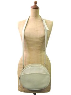 画像1: 1980's OLD COACH Leather Shoulder Bag 丸型　White　 made in USA (1)