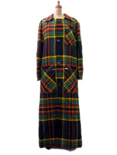 画像1: 1970-80's Unknown Check Wool Long Coat   size M  (表記 無し) (1)