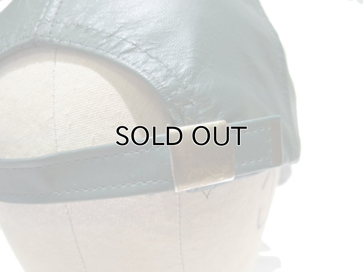 画像3: 1990's GREEN FAKE LEATHER CAP　DEAD STOCK (3)