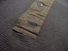 画像4: 1950-60's Swedish MilitaryWaffle Henley Neck Shirts DEAD STOCK - one wash　size M (表記 不明) (4)