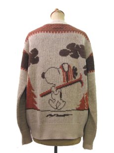 画像2: 1970's "Brandywine of California" Jacquard Weave Pullover Sweater "SNOOPY"　size M - L (表記 無し) (2)