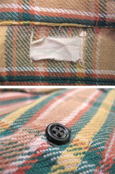 画像4: 1980's L/S Heavy Flannel Shirts  BEIGE/GREEN系　size M位  (表記 不明) (4)