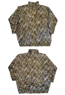 画像2: 1990's~ "Rafael" Animal Print Crazy Pattern Nylon Jacket　size M - L位 (表記 S) (2)