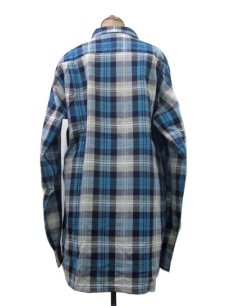 画像2: 1960's "TOWNCRAFT" OLD L/S Shirts Check Pattern　BLUE 系　size L (表記 16 1/2 L  TALL) (2)