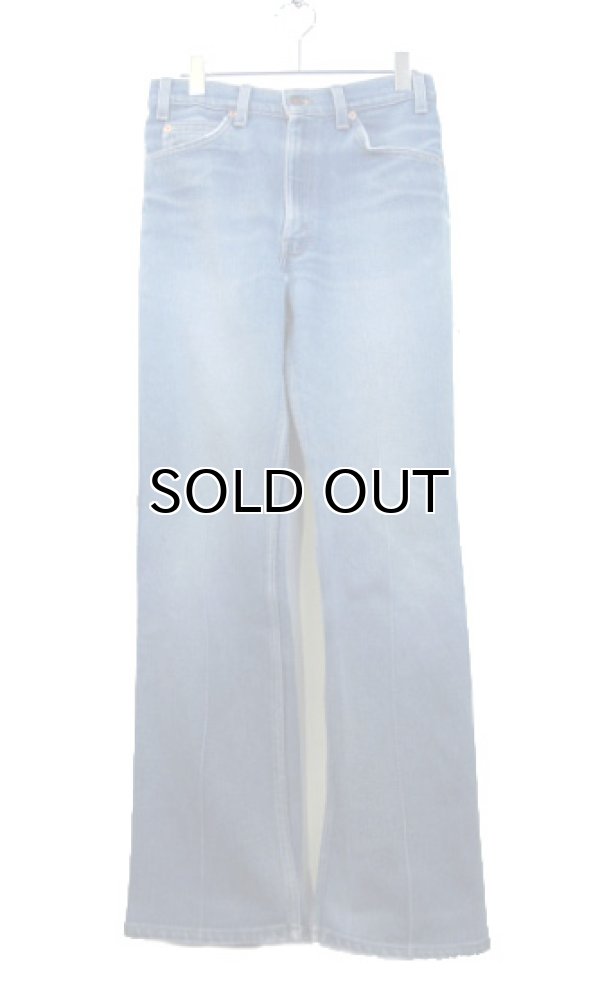 levis blue denim jeans