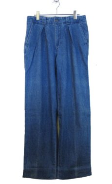 画像1: 1990's "Dockers - Levi's" Two-Tuck Denim Trousers　Blue Denim　size 33 inch (表記 32 x 31) (1)