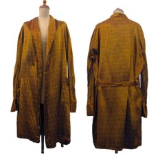 画像2: ~1970's "EL" OLD Europe Satin Dress Gown 　ORANGE (総柄)　size Free (表記 なし) (2)