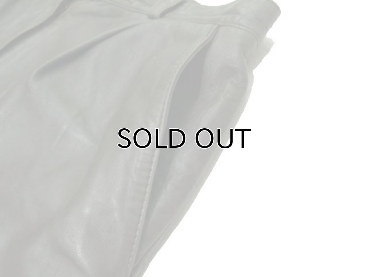 画像4: 1980's "LAMMNAPPA" Europe Leather Short Pants　OLIVE　size w31.5 inch (表記 不明)　 (4)