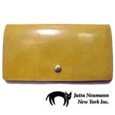 画像1: "JUTTA NEUMANN" Leather Wallet "the Waiter's Wallet"  color : Mustard / Pink 長財布 (1)