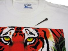 画像4: 1990's "EYE ON SURVIVAL" Tiger Print T-Shirts　WHITE　size M-L (表記 L) (4)