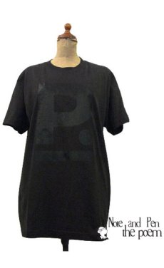 画像1: " Note and Pen the poem " ポエムのTee  " P "　BLACK / BLACK　size S (1)