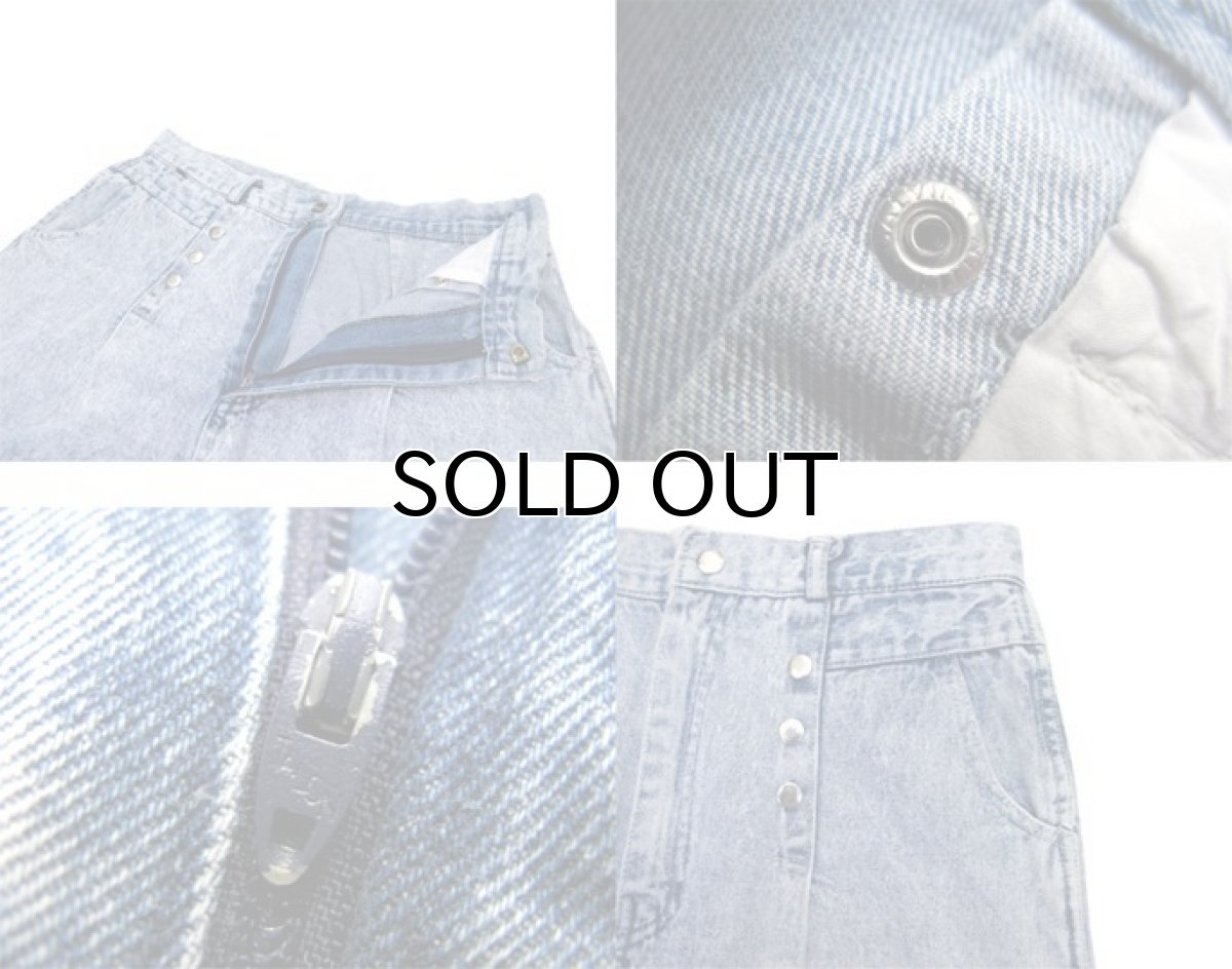画像4: 1980's~ "Caivin Klein" Chemical Wash Denim Shorts　Blue Denim　size 29.5 inch (表記 30) (4)