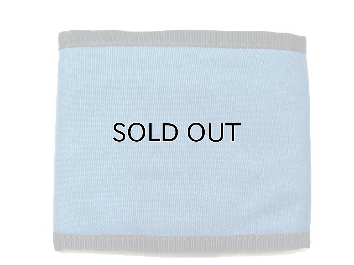 画像2: "LOWE ALPINE" Half Fold Wallet　BLUE　13 cm x 11.5 cm (2)