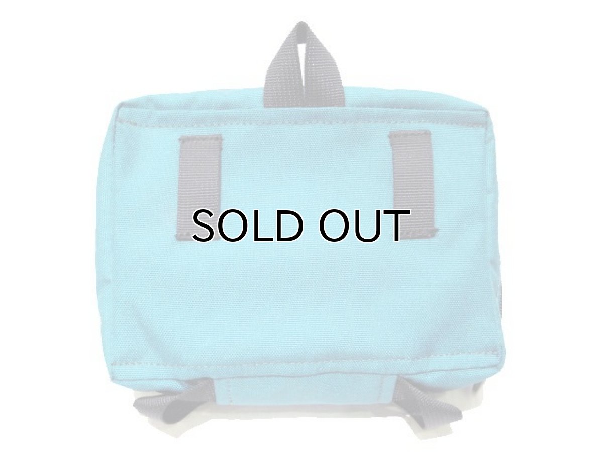 画像3: "LOWE ALPINE" Small Pouch　GREEN　18 cm x 17 cm x 6 cm (3)