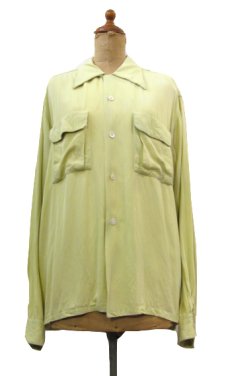 画像1: 1940-50's "Lodon Shop" Design Pocket L/S Rayon Shirts　GREEN　size M - L (表記 不明) (1)