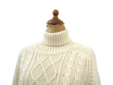 画像2: "St Michael" Turtle Neck Cable Wool Sweater　NATURAL　size M - L (表記 40) (2)