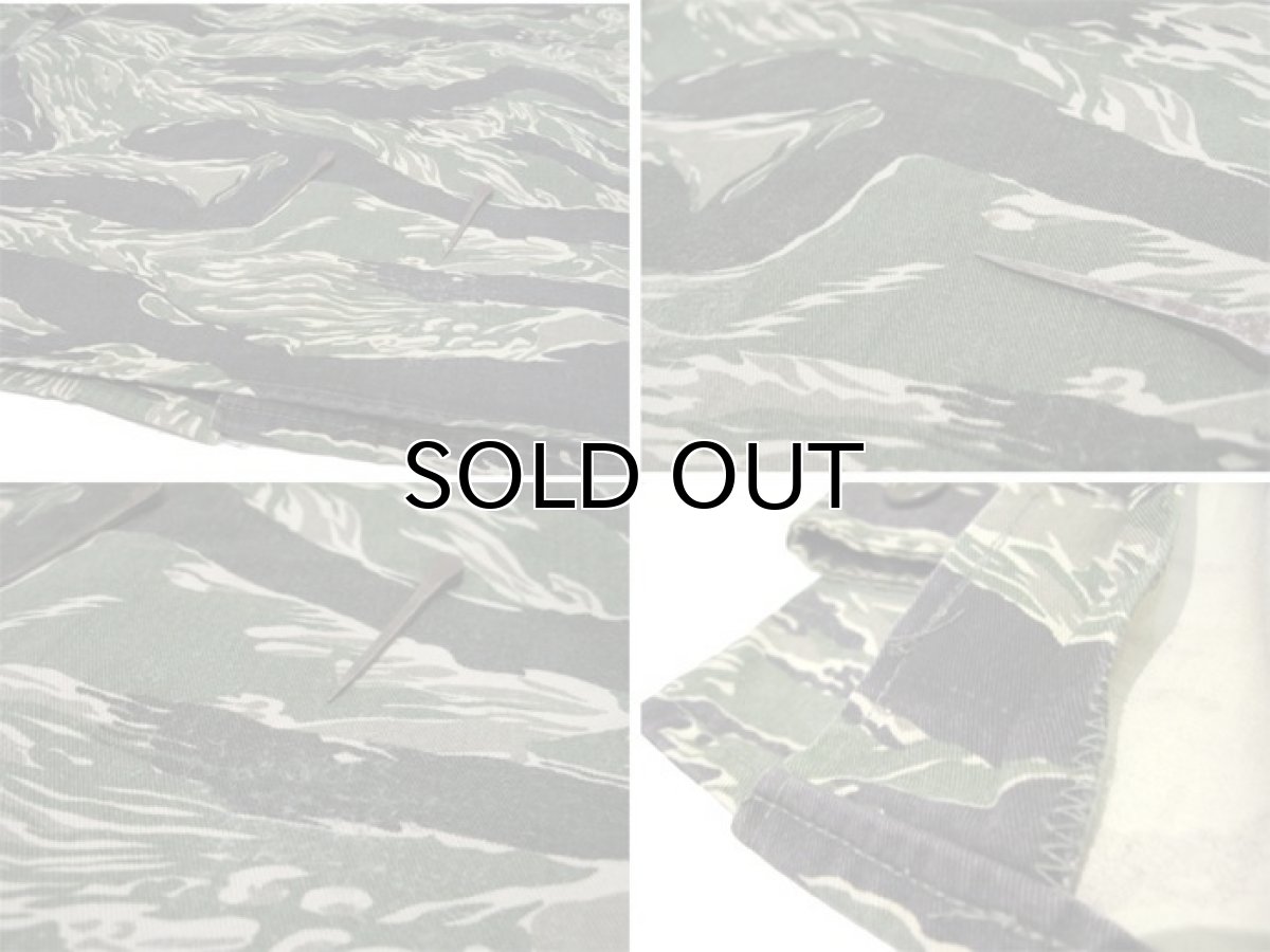 画像5: 1980's U.S.Military Tiger Stripe Camouflage Combat Jacket　Silver Tiger　size M - L (表記 不明) (5)