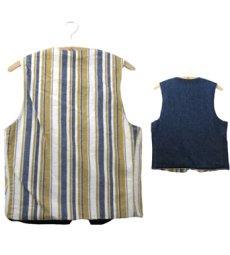 画像2: 1970's "Levi's" Reversible Vest　Denim / Multi Stripe　size S  (表記 無し) (2)