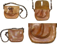 画像3: 1970's Leather Craft Shoulder Bag with Wood Key　color : Lt. Brown (3)