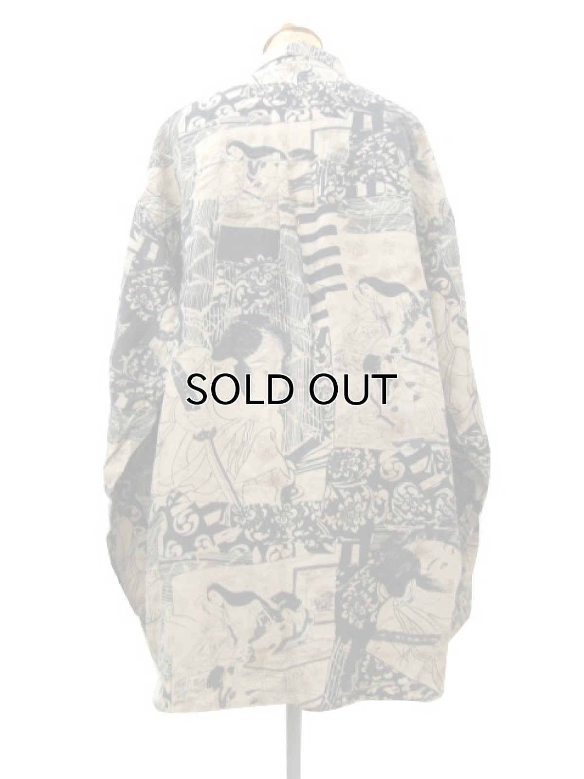 画像2: 1990's~ "PURE" Japanese Pattern Silk Shirts　Beige / Black　size L (表記 M) (2)