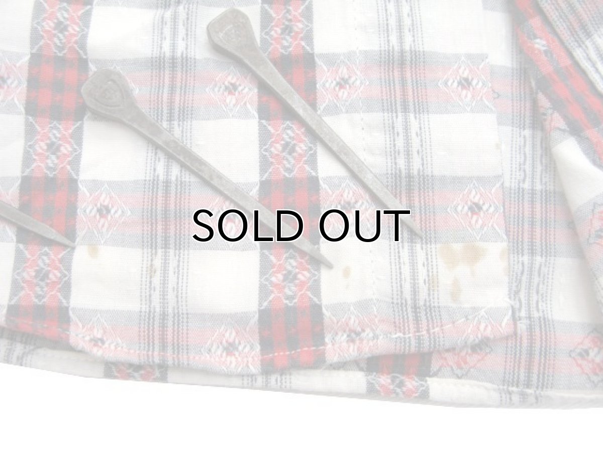 画像6: 1960-70's "Oleg Cassini" Check Pattern L/S Shirts Natural / Red size L (表記 16 1/2) (6)