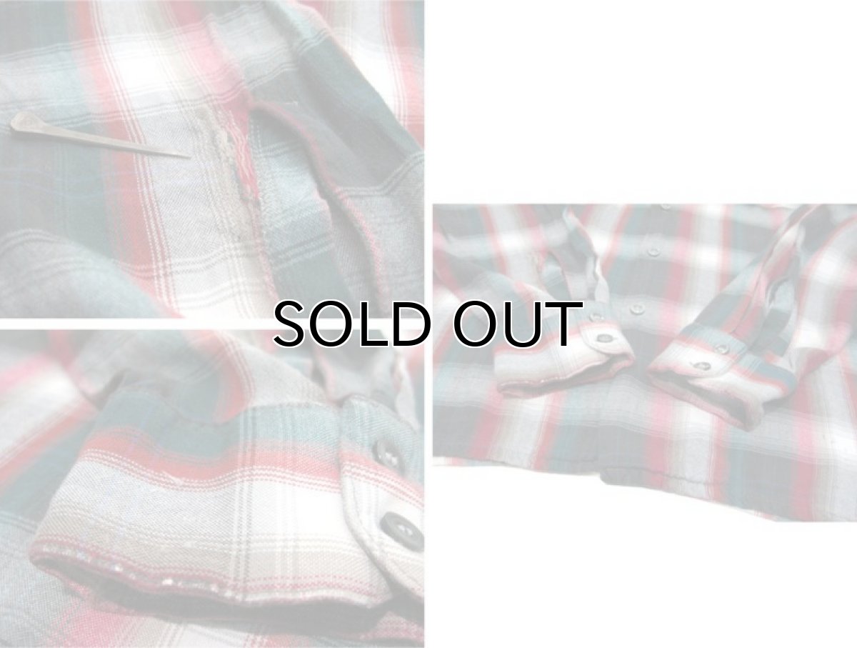 画像7: 1960's "ARROW" Ombre Check Rayon Shirts Red / Green  size M - L (表記 15 - 15 1/2) (7)