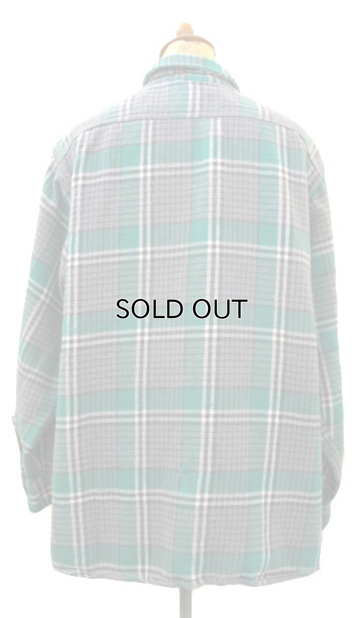 画像2: 1960's Unknown L/S Heavy Flannel Shirts with Gadget GREEN size M - L (表記 16 - 16 1/2)  (2)