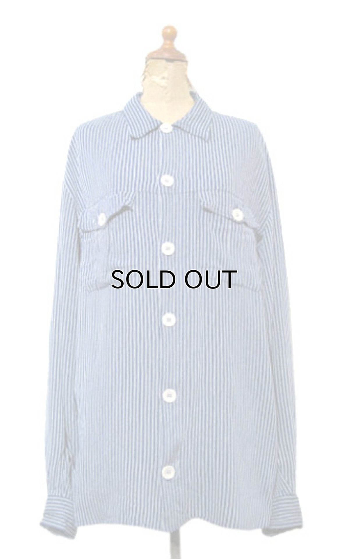 画像1: "GIORGIO ARMANI" L/S Rayon Stripe Shirts  made in ITALY　Blue　size M - L (表記 L) (1)