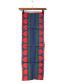 画像1: OLD Linen Fabric Tapestry "a heart"　Navy / Red / Green　93cm x 30.5cm (1)