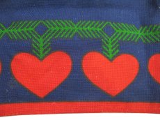 画像3: OLD Linen Fabric Tapestry "a heart"　Navy / Red / Green　93cm x 30.5cm (3)