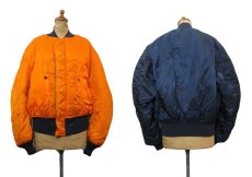 画像2: 1990's "ALPHA INDUSTRIES" MA-1 Flight Jacket Dead Stock　-made in USA-　NAVY　size Large (2)