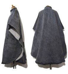 画像2: 1980's Denim Design Poncho　Black Denim　size Free (ONE SIZE FITS ALL) (2)