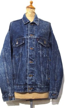 画像1: 1990's Levi's 70507-0227 Chemical Wash Denim Jacket -made in USA-　Blue Denim(dark color)　size L (表記 M) (1)