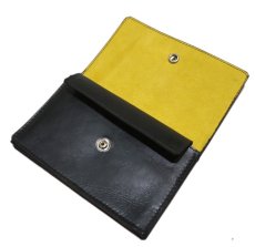 画像5: "JUTTA NEUMANN" Leather Wallet "the Waiter's Wallet"  Medium Size　color : Black / Yellow (5)