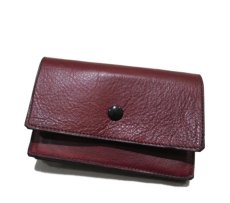 画像2: "JUTTA NEUMANN" Leather Wallet "the Waiter's Wallet" Medium Size　color : Burgundy / Yellow (2)