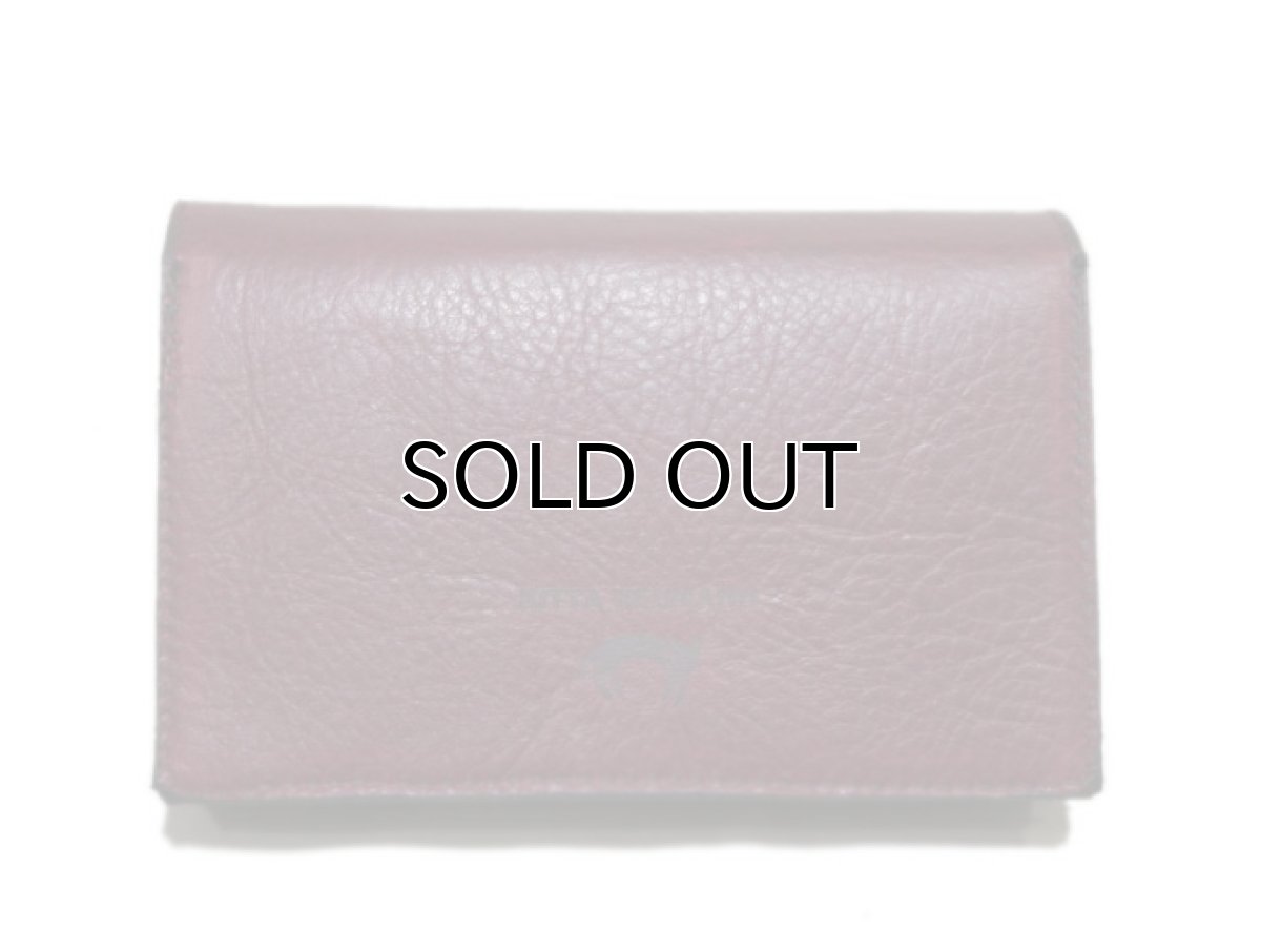 画像3: "JUTTA NEUMANN" Leather Wallet "the Waiter's Wallet" Medium Size　color : Burgundy / Yellow (3)