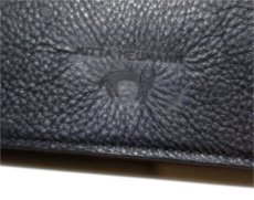 画像9: "JUTTA NEUMANN" Leather Wallet "the Waiter's Wallet"  color : Black / Magenta　長財布 (9)