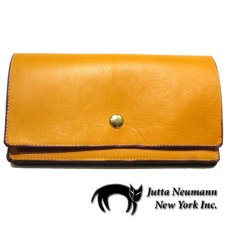 画像1: "JUTTA NEUMANN" Leather Wallet "the Waiter's Wallet"  color : Mustard / Magenta　長財布 (1)