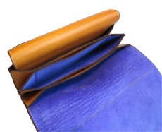 画像8: "JUTTA NEUMANN" Leather Wallet "the Waiter's Wallet"  color : Mustard / Violet　長財布 (8)