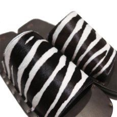 画像8: JUTTA NEUMANN "SAM" Leather Sandal　ZEBRA HAIR　size 7 D, 8 D, 9 D, 10 D (8)